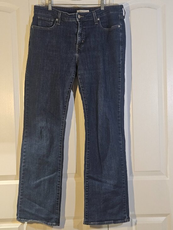 Levis Womens Jeans 415 Size 16W Blue Mid Rise Cotton Stretch Relaxed Bootcut - Picture 1 of 10